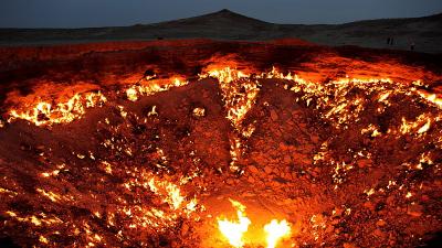 Watch A Researcher Zip Line Over The Door To Hell For Science