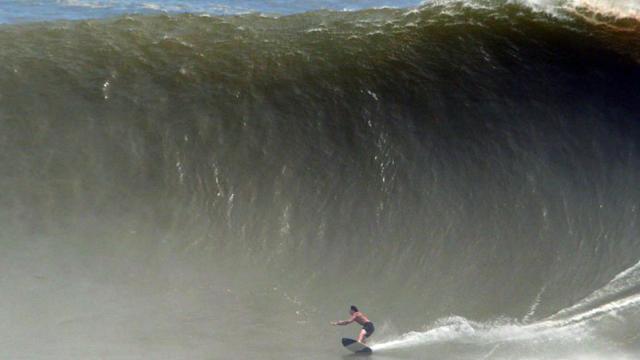 The Largest Wave Ever Surfed On A Skimboard