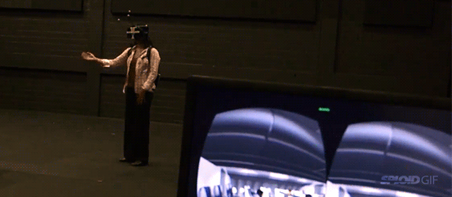 Scientists Use Wireless Oculus Rift To Create Real-Life Holodeck