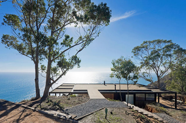 This Perfect Home Perched On A Cliff Is Made Of Dreams
