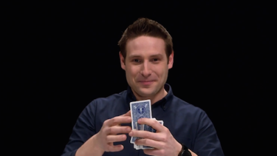 Magician Can Guess The Card You’re Thinking About Through This Video
