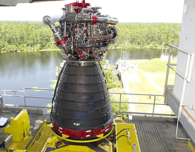 Monster Machines: America’s Next Big Space Launch Rocket Is A Total Beast