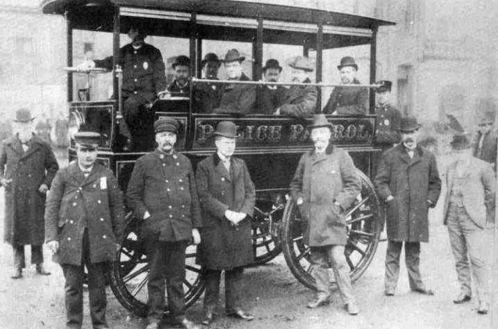 Boston’s First Police Cars Were Steam-Powered