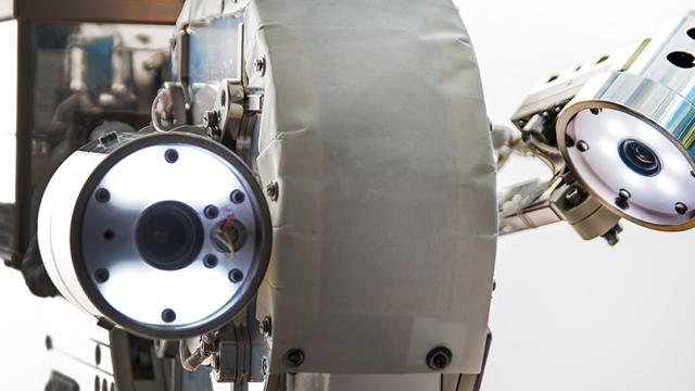 This Adorable Robot Will Help The ISS With Robotic Refuelling