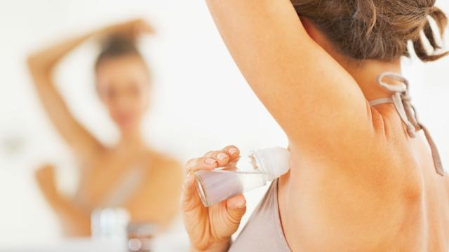 Giz Explains: How Antiperspirant Works (And Who It Might Hurt)