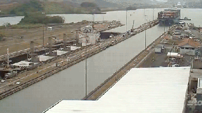 The Mesmerising Traffic Of The Panama Canal In A Fascinating Time Lapse