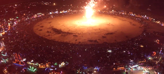 Burning Man Ends Like A Scene From Close Encounters Of The Third Kind