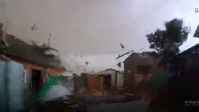 Terrifying Dash Cam Video Shows What It Is Like To Be Inside A Tornado