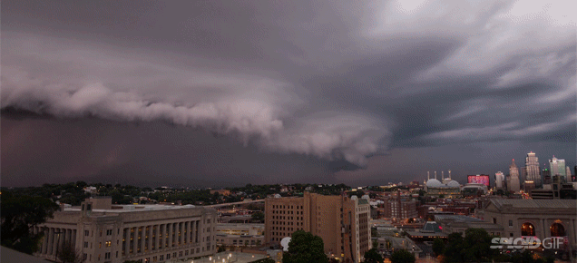 Watch This Terrifying Rolling Cloud Overtake A City In This Timelapse