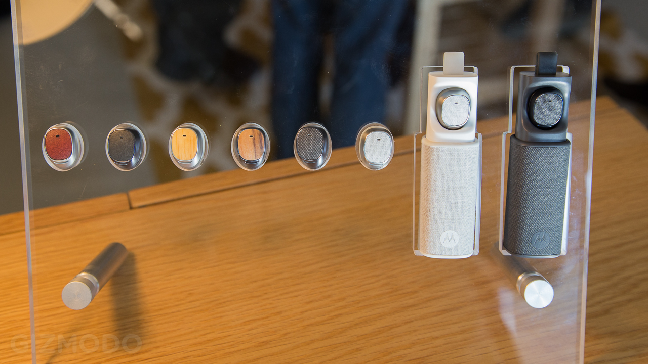 Moto Hint Hands-On: Is This The First Non-Dorky Bluetooth Headset?