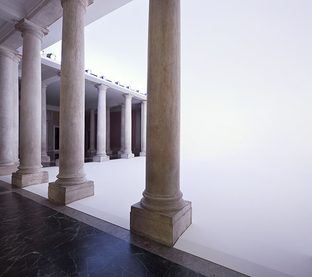This Classical Venetian Palazzo Is Like A Chill Portal To The Afterlife