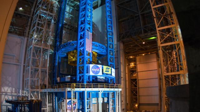 This Is The Largest Spacecraft Welding Machine In The World