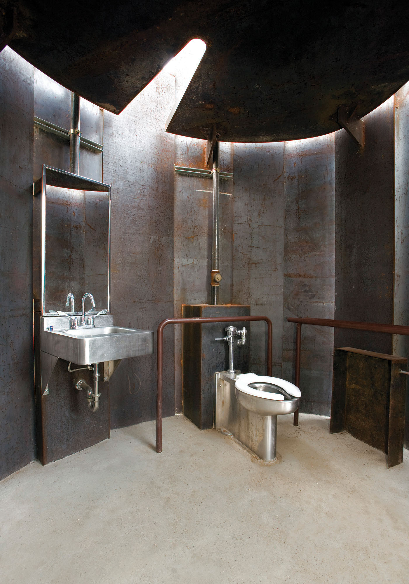 The Best-Designed Bathrooms In America
