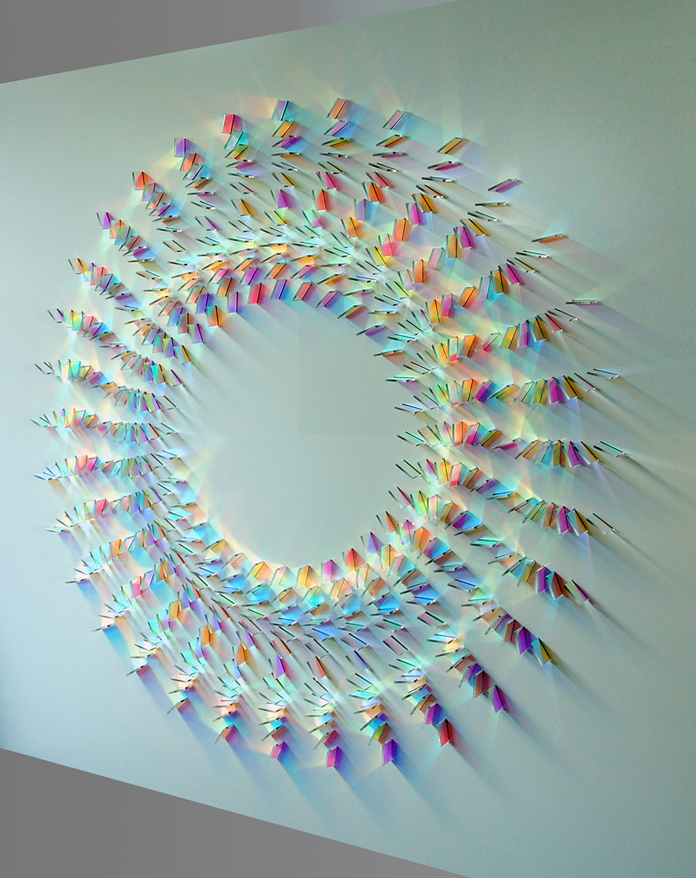Beautiful Glass Sculptures Transform Light Into Beautiful Colour Shapes