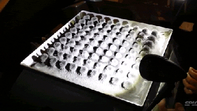 Magnetised Iron Dust Moves In Crazy Patterns With The Music