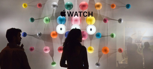 The Apple Watch Is On Show At Paris Fashion Week