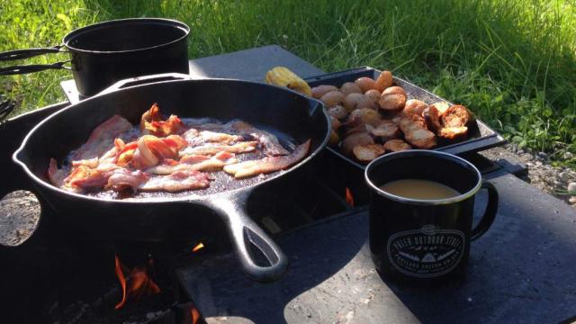 How To Cook Breakfast Over A Campfire Like A Pro