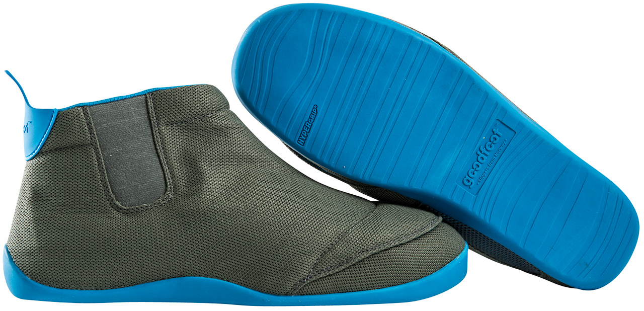 These Vented Slippers Breathe With Every Step To Prevent Hot Foot
