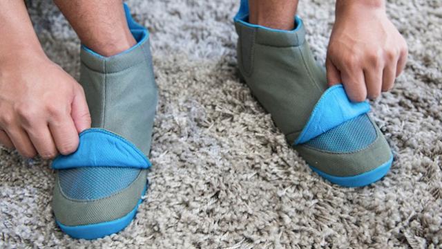 These Vented Slippers Breathe With Every Step To Prevent Hot Foot