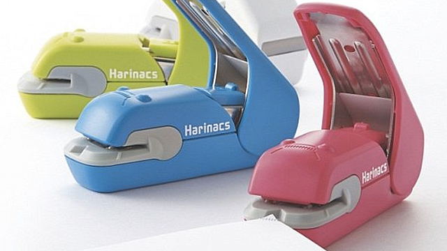 A Staple-Free Stapler That Doesn’t Leave Ugly Holes Behind