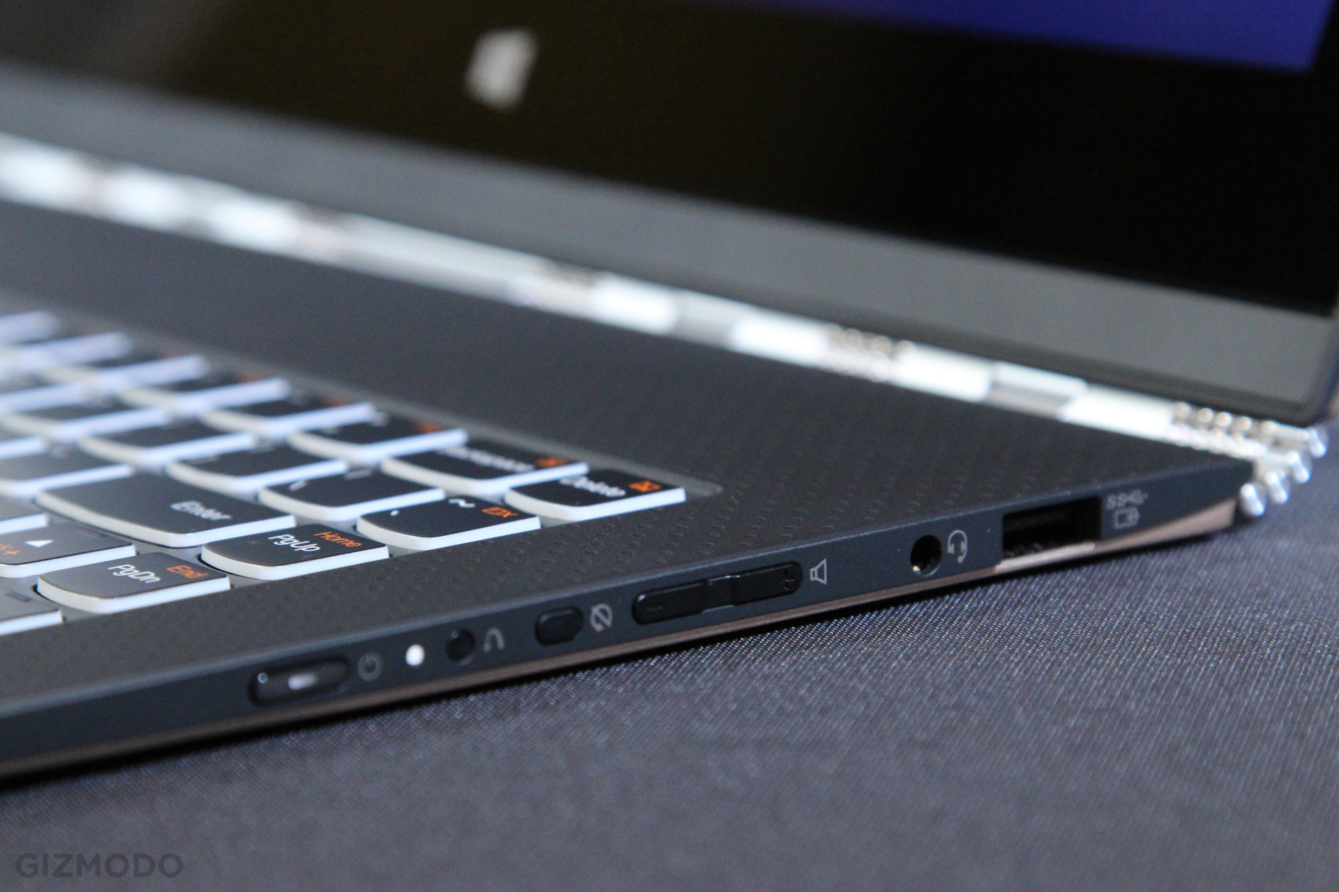 Lenovo's Yoga 3 Pro gets lighter and thinner, adds watchband hinge