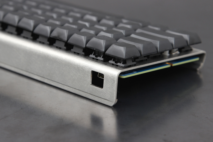 The 1300-Person Quest To Build The Perfect Mechanical Keyboard