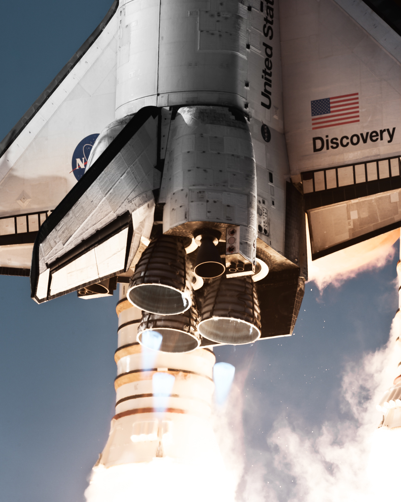 How One Photographer Took Incredible Close-Ups Of Space Shuttle Launches