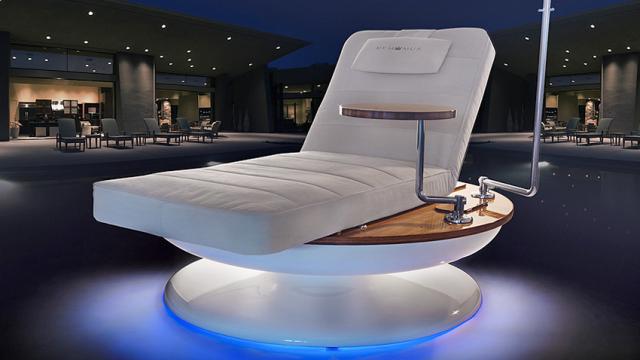 A $45,000 Lounger That Automatically Turns To Track The Sun