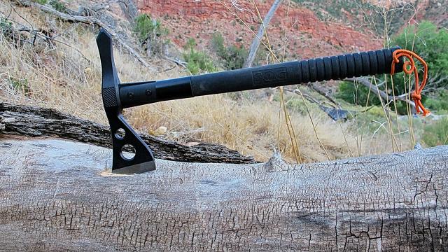 What Tactical Tomahawks Are For And How To Use One