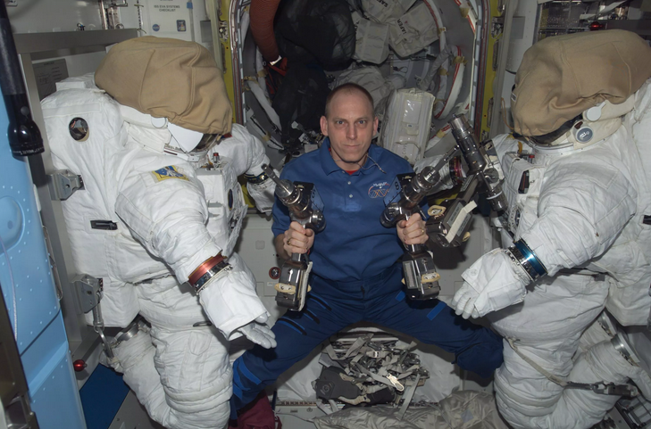 How NASA Deals With Odour Inside The International Space Station