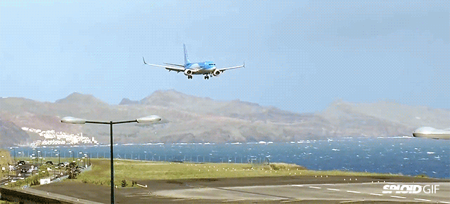 Pilot Saves The Day When Plane Suddenly Takes A Dive At Landing