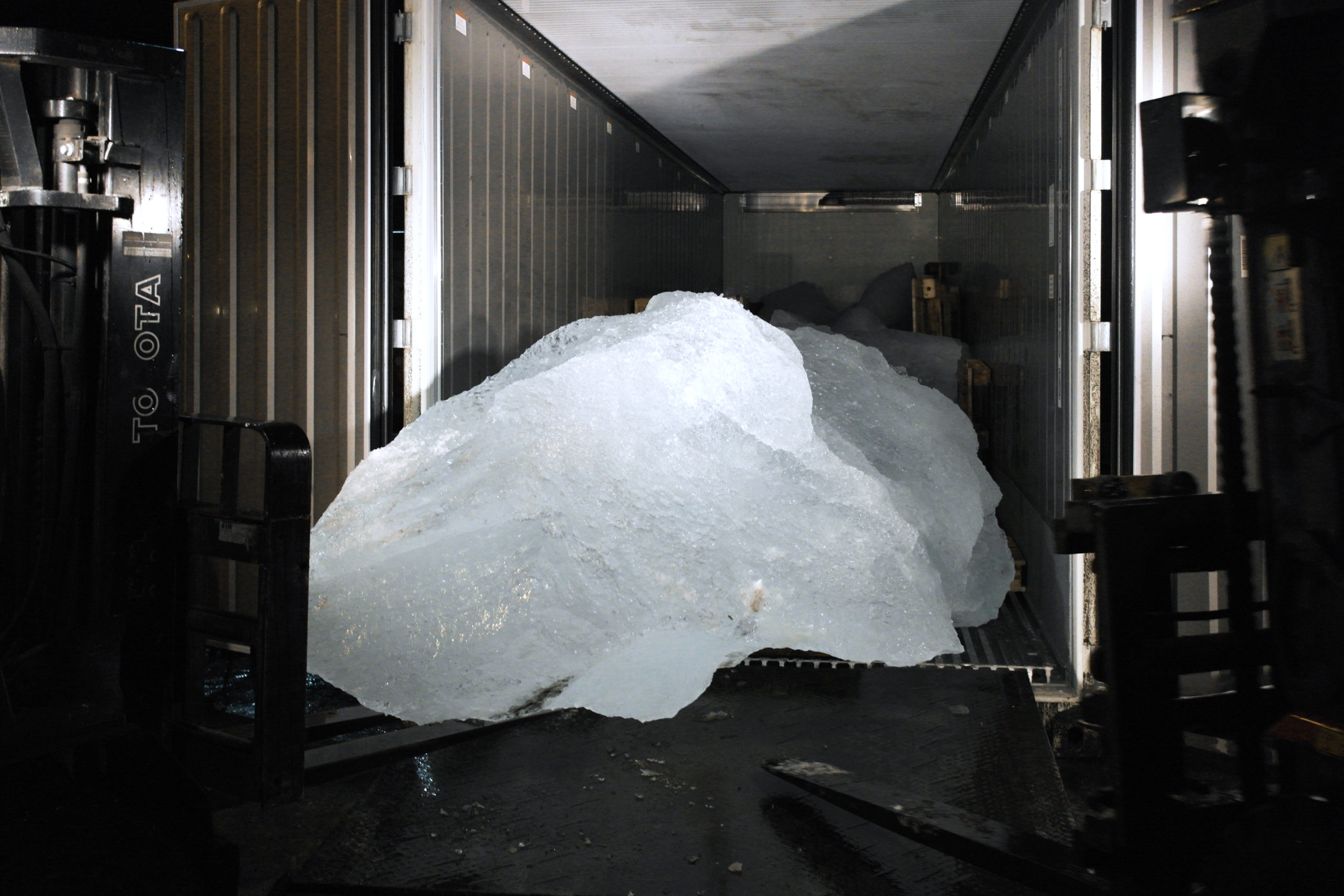What It Takes To Transport 112 Tonnes Of Arctic Ice Over 3,000 Kilometres
