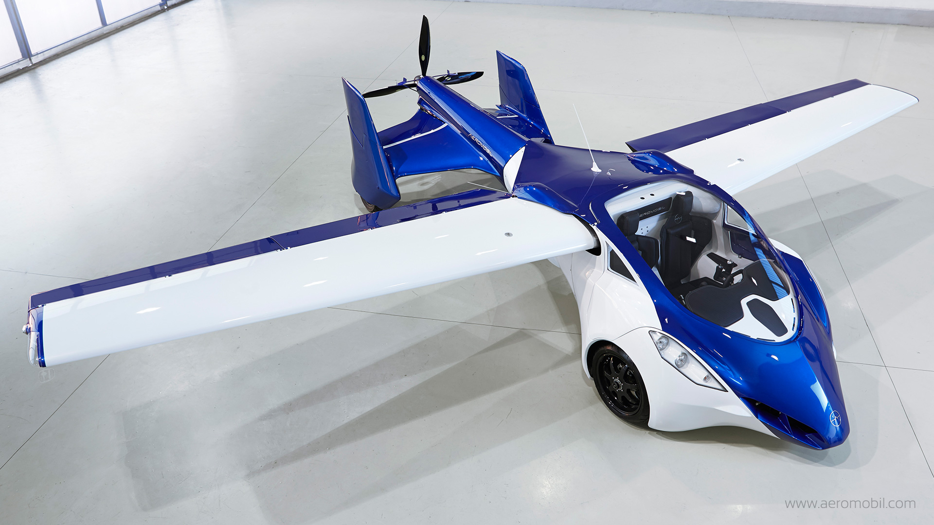 New AeroMobil 3.0 Flying Car Is One Really Cool Transformer