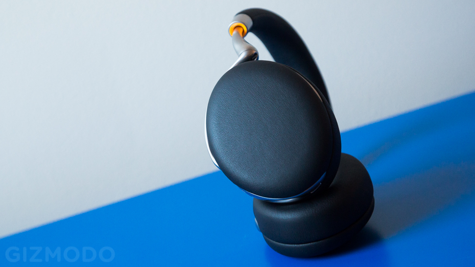 Parrot Zik 2.0 Hands-On: The World’s Most Advanced Headphones? Maybe.