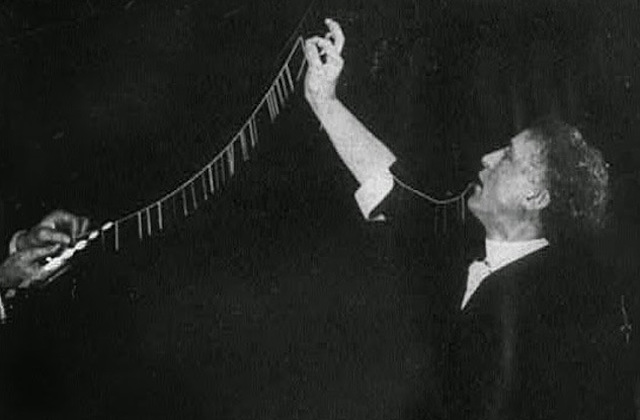 The Secrets Behind Harry Houdini’s Ten Greatest Illusions