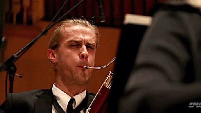 What Happens When An Orchestra Eats The World’s Hottest Chilli Pepper?