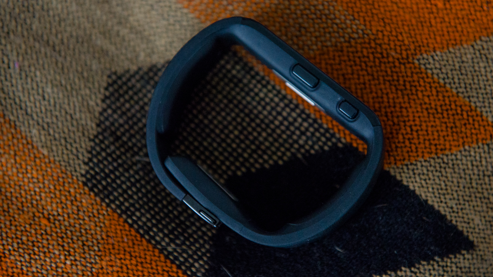 Microsoft Band Review: Tracks Your Every Move, Then Breaks Your Heart