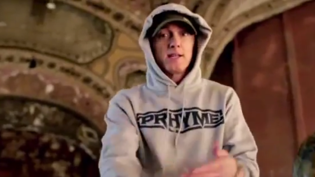Watch This New Insane Freestyle Rap Video By Eminem, Because It’s Amazing