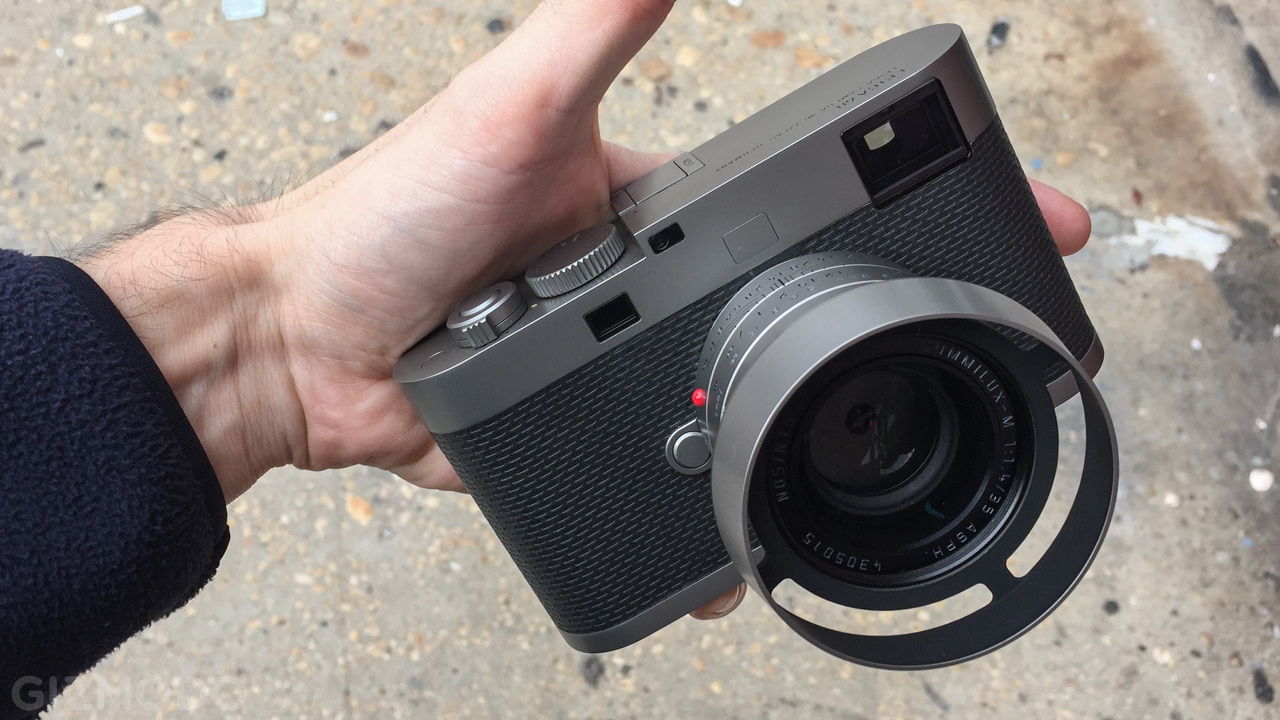 Shooting With Leica’s Nutty No-Screen Camera Is Half Joy, Half Fantasy