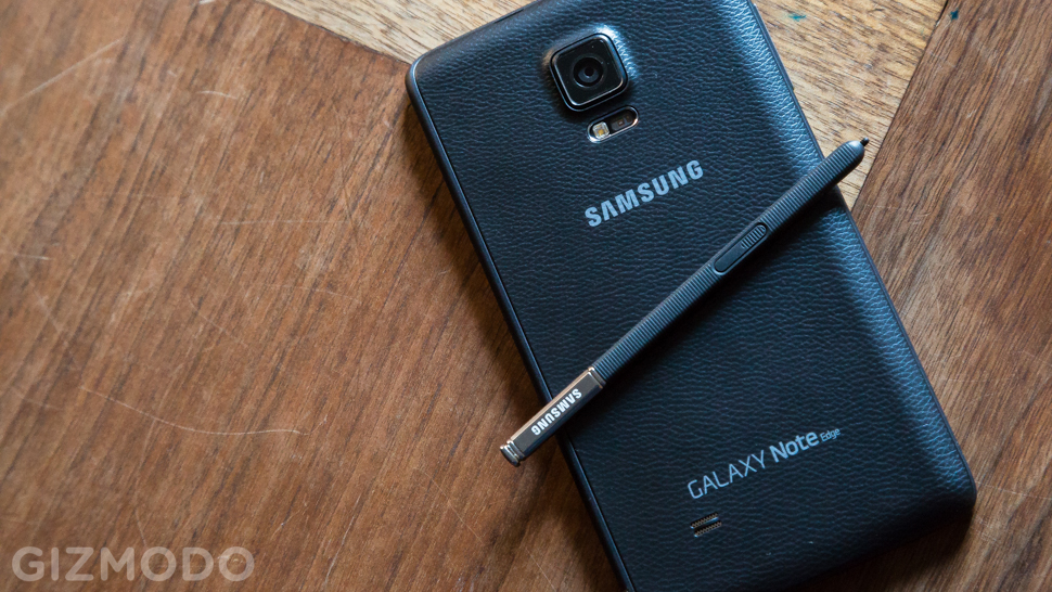 Samsung Galaxy Note Edge Review: This Crazy Smartphone Ain’t Half Bad
