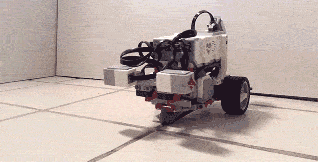 This Robot Thinks It’s A Tiny Little Worm