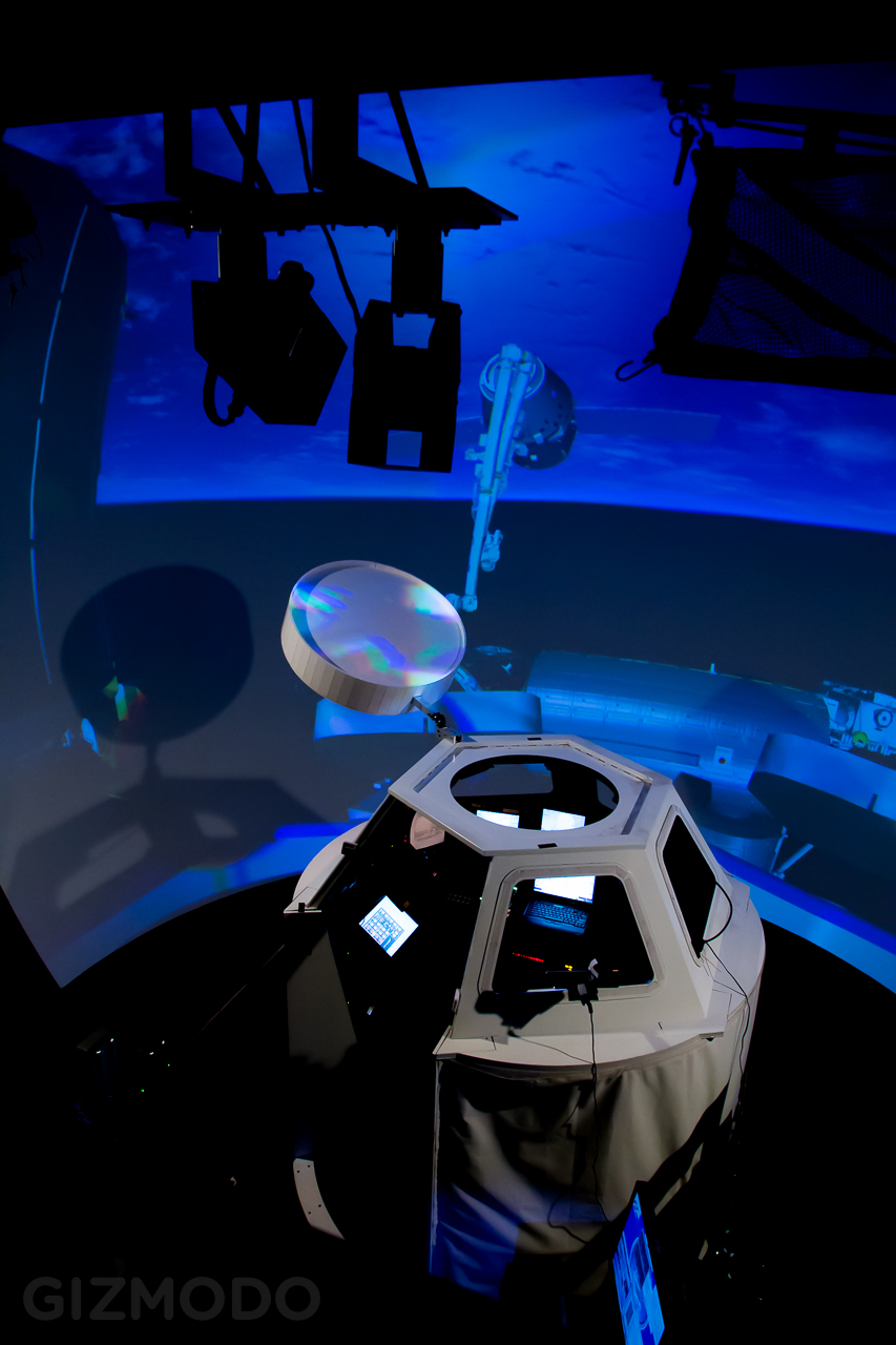 Gizmodo Visits NASA: The Domes Where NASA Drives Spacecraft Of The Future