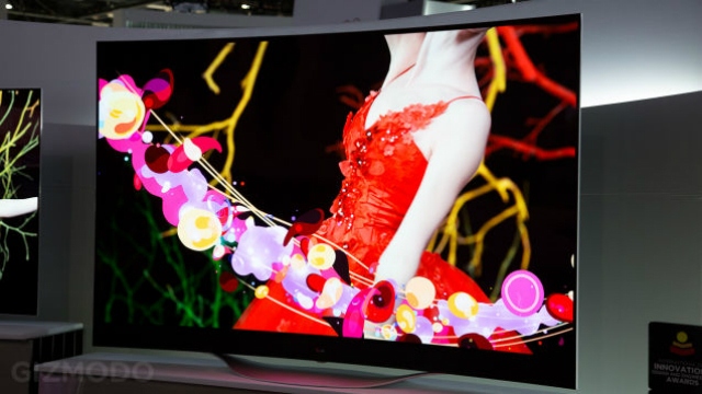 LG Curved OLED Vs Sony 4K LCD: Which TV Tech Reigns Supreme?