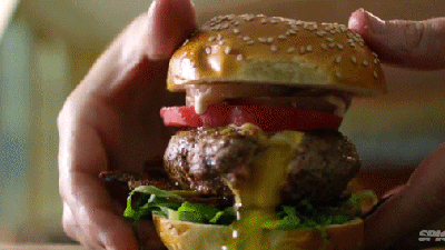 Video: How To Make Those Delicious Looking Porn Burgers