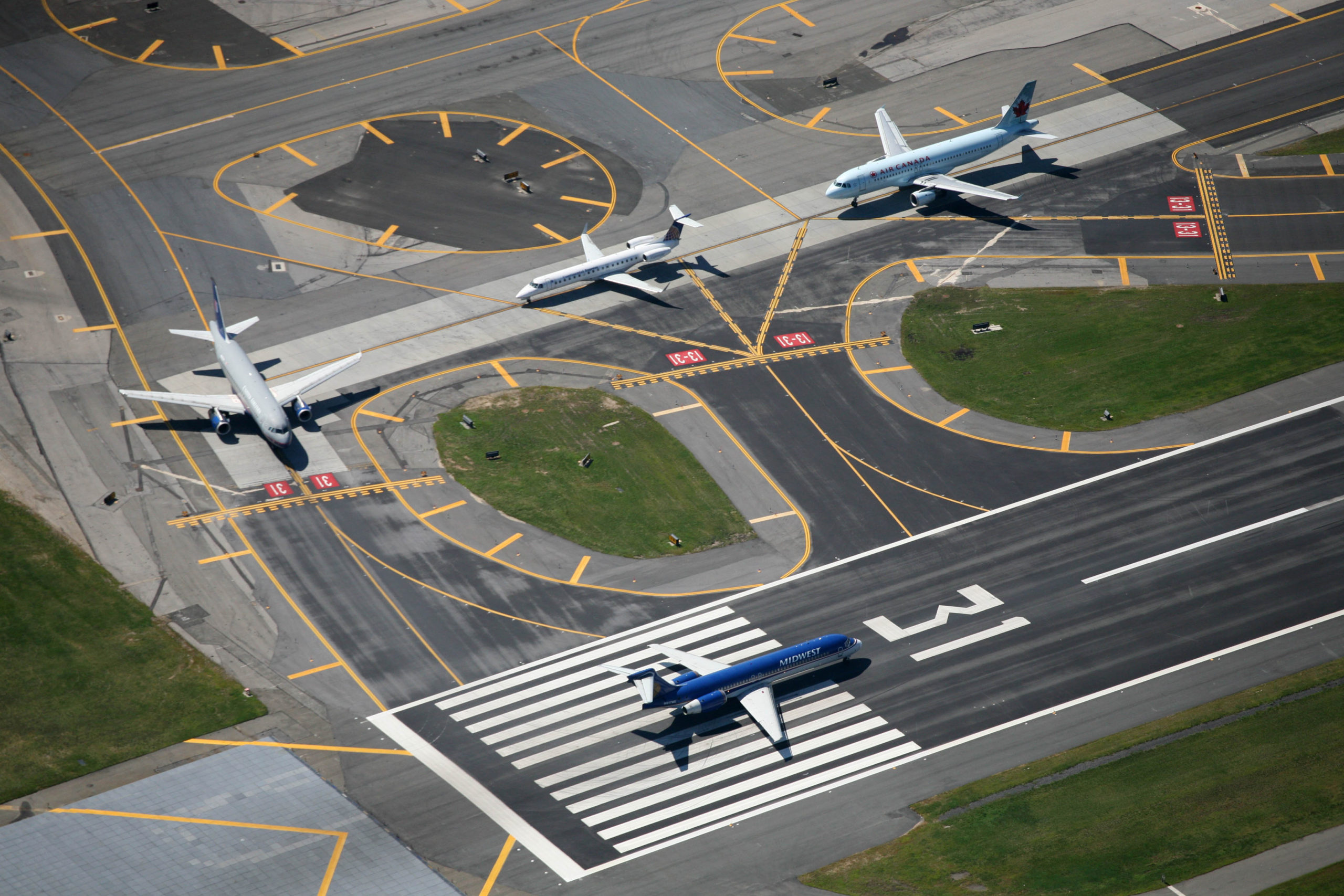 A Radical Plan To Fix America’s Worst Airport