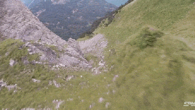 Guy In Wingsuit Flies Impossibly Close To The Ground