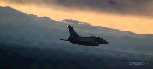 Fascinating Video Shows Fighter Jet Nuclear Missile Strike Mission