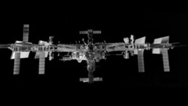 This Is What The International Space Station Looks Like In Infrared