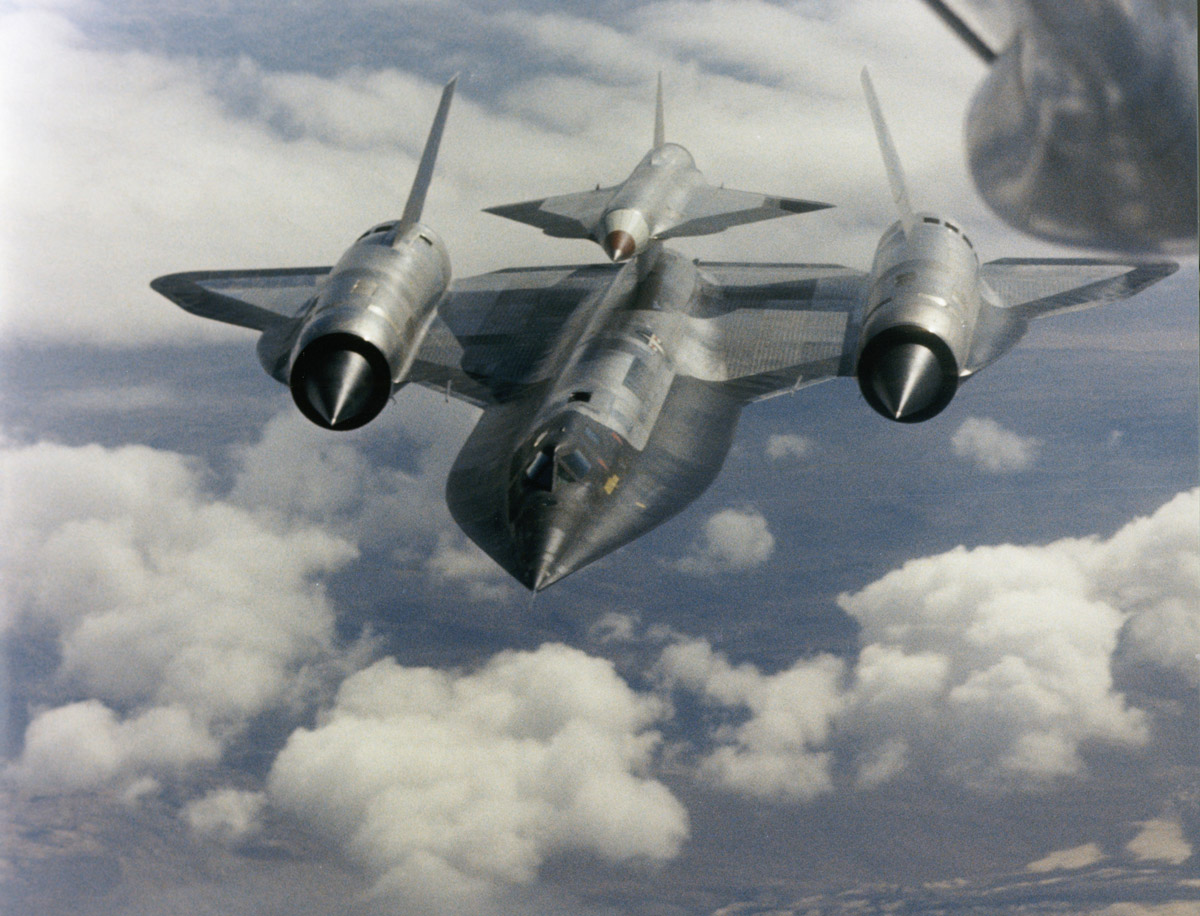 Rare Photos Of The SR-71 Blackbird Show Its Amazing History