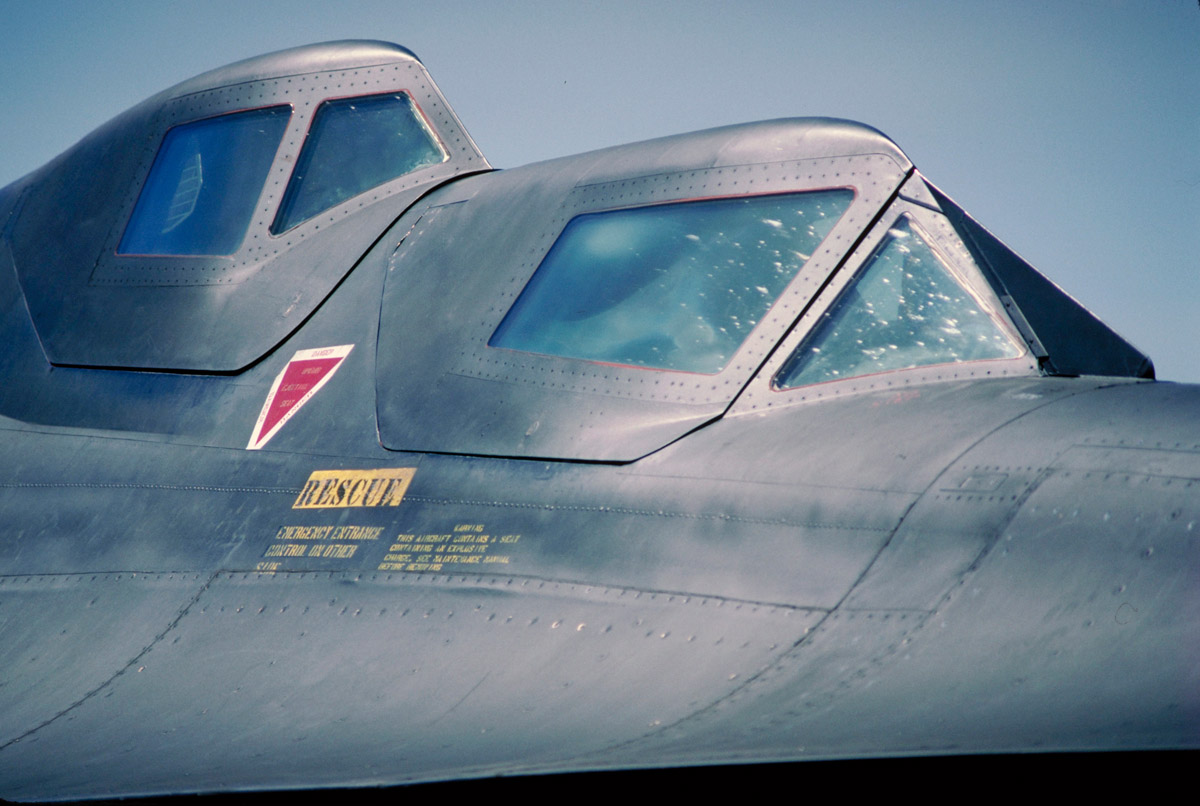 Rare Photos Of The SR-71 Blackbird Show Its Amazing History